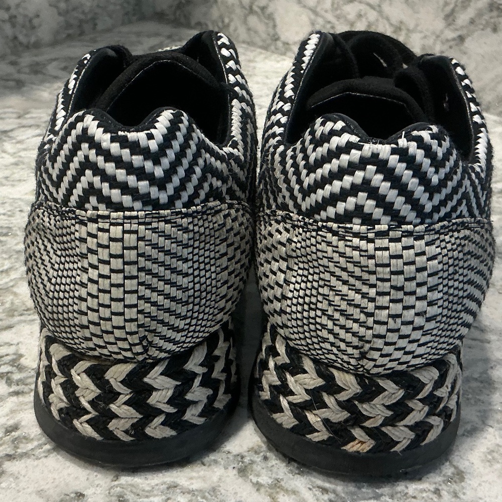 STELLA McCARTNEY White & Black Chunky Sneakers Size 35 - Picture 3 of 16